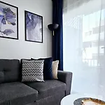 Hdfm Collection Centro Miramar * טורמולינוס