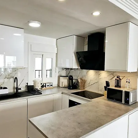 Hdfm Collection Centro Miramar Торремолінос